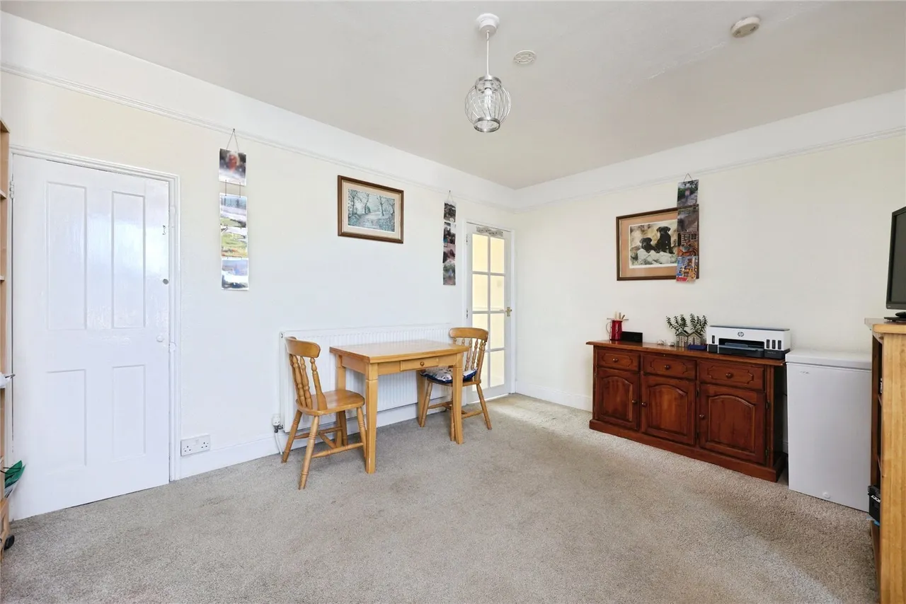 Cross Street, Sandown, PO36, photo 5