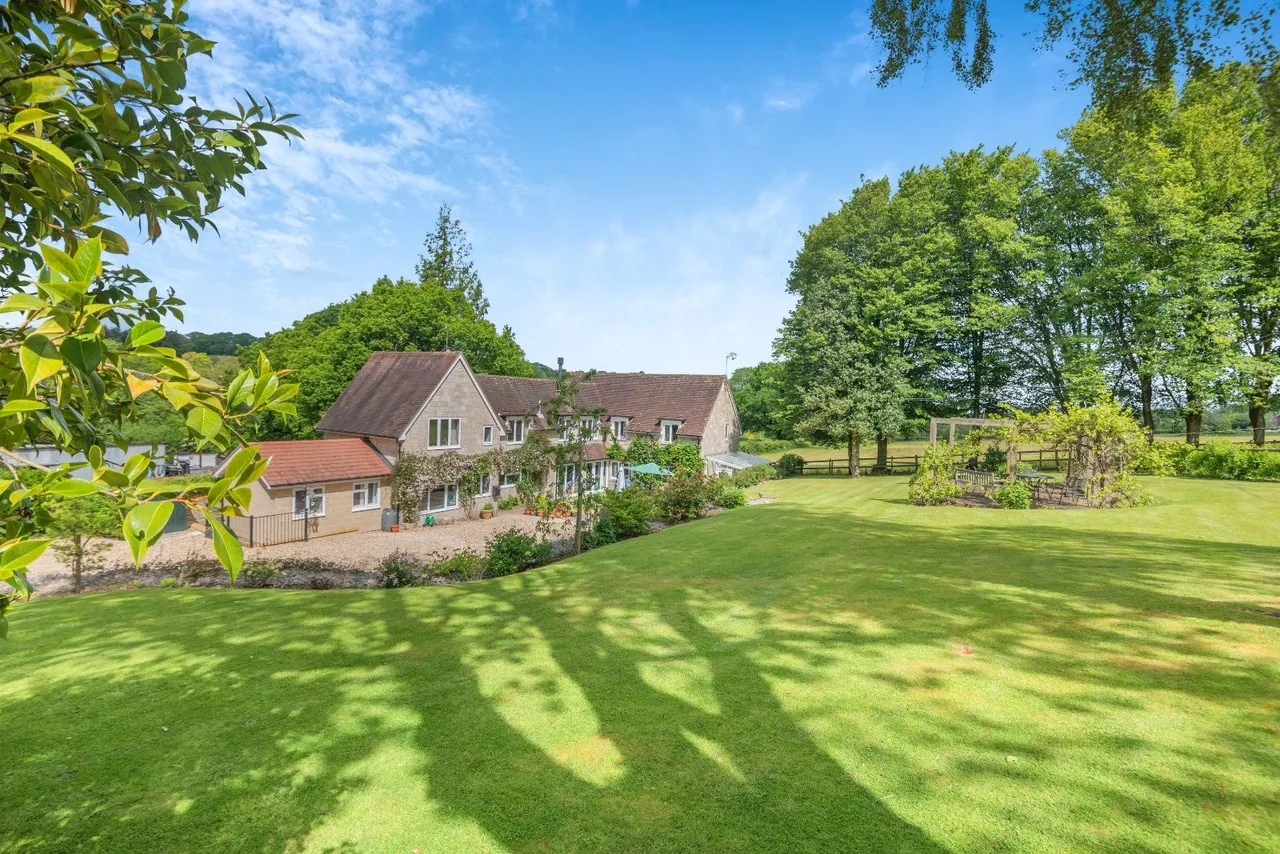 High Street, Ansty, SP3, photo 18