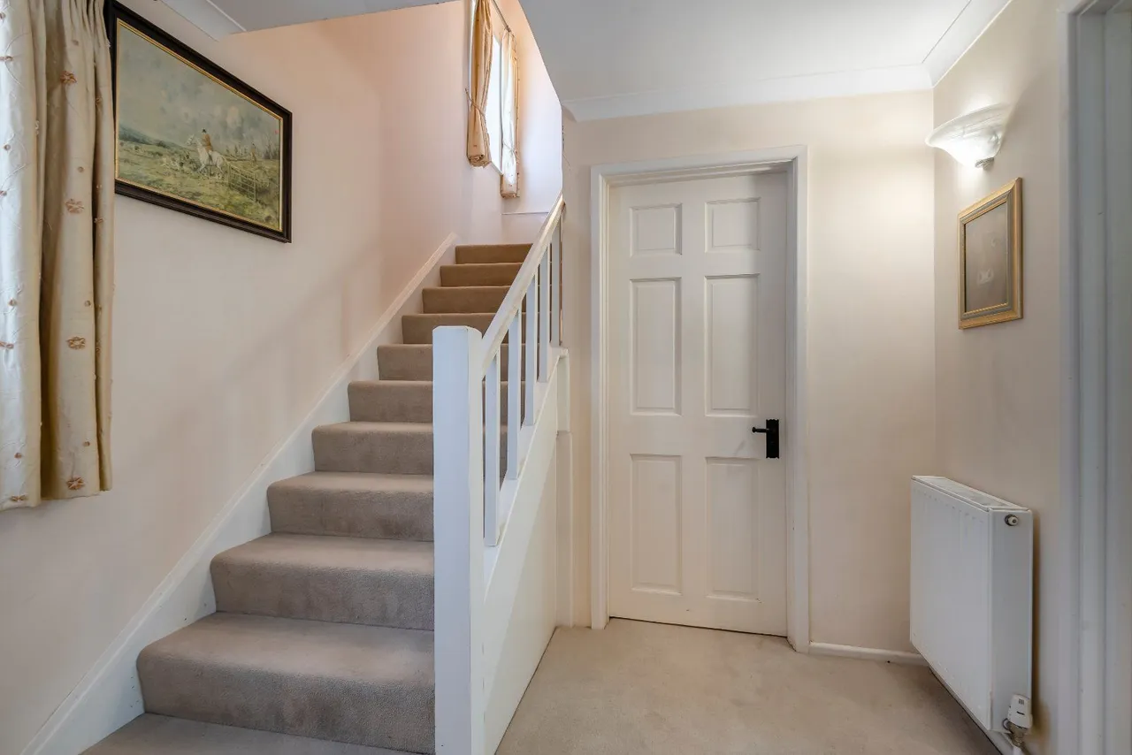 High Street, Ansty, SP3, photo 8
