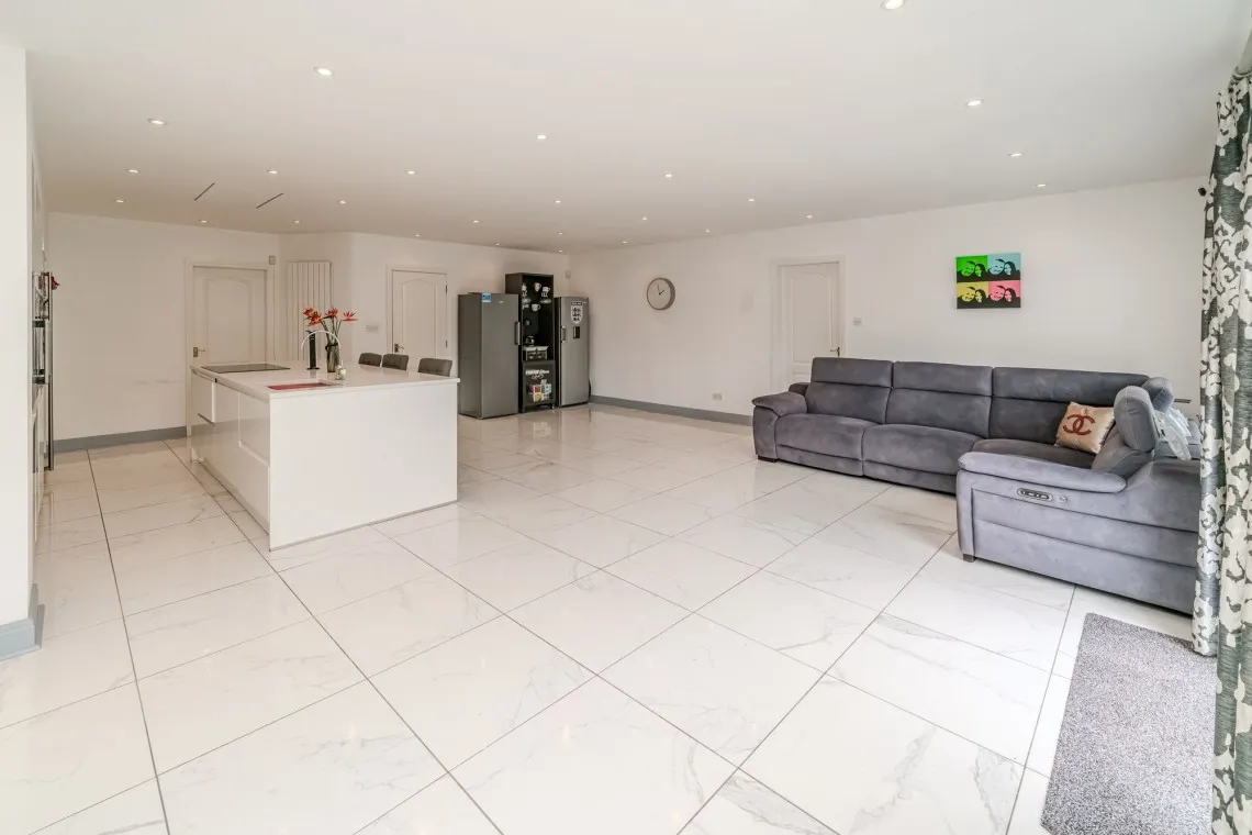 Orchard Drive, Whittle-Le-Woods, PR6, photo 6