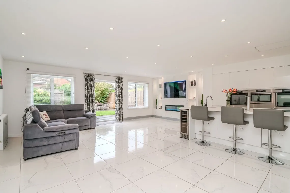 Orchard Drive, Whittle-Le-Woods, PR6, photo 13