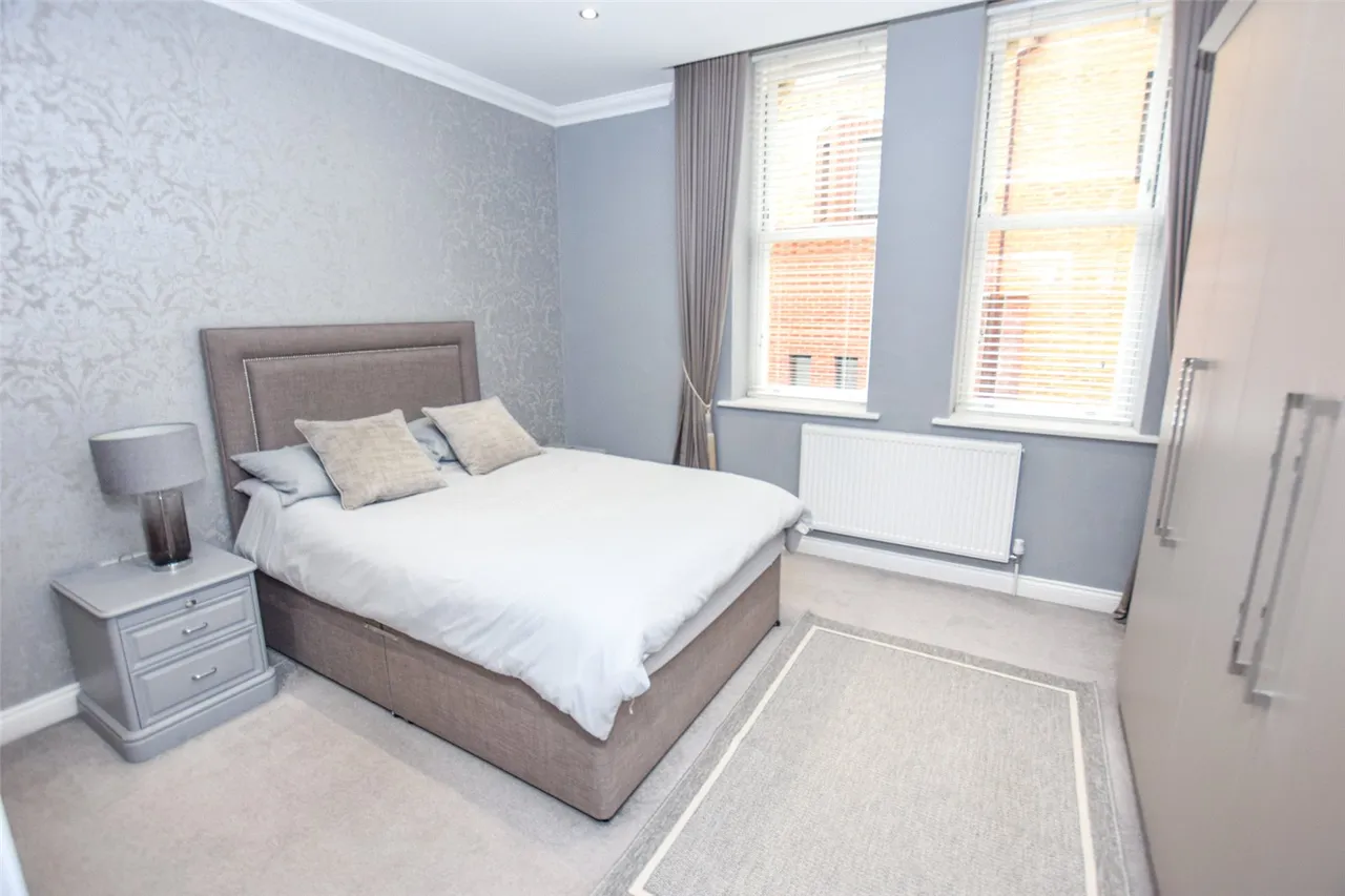 Farnborough Road, Farnborough, Hampshire, GU14 7JG, photo 19