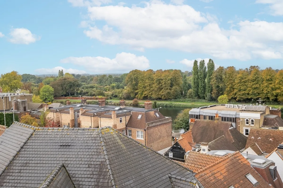 Avante Court Kingston Upon Thames KT1, photo 11