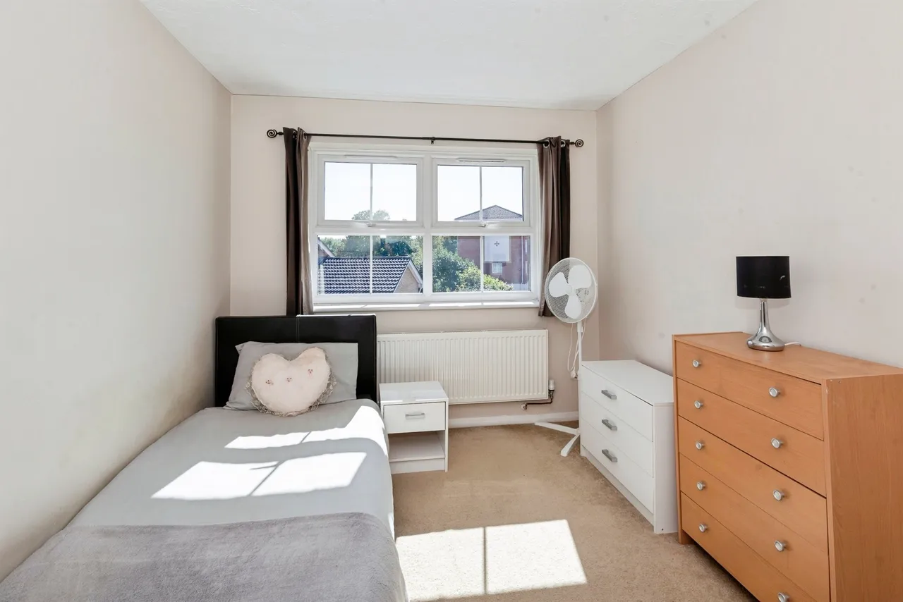 Manor Court, Slough, SL1, photo 6