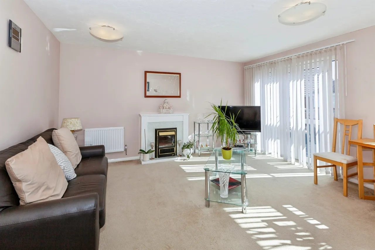 Manor Court, Slough, SL1, photo 3