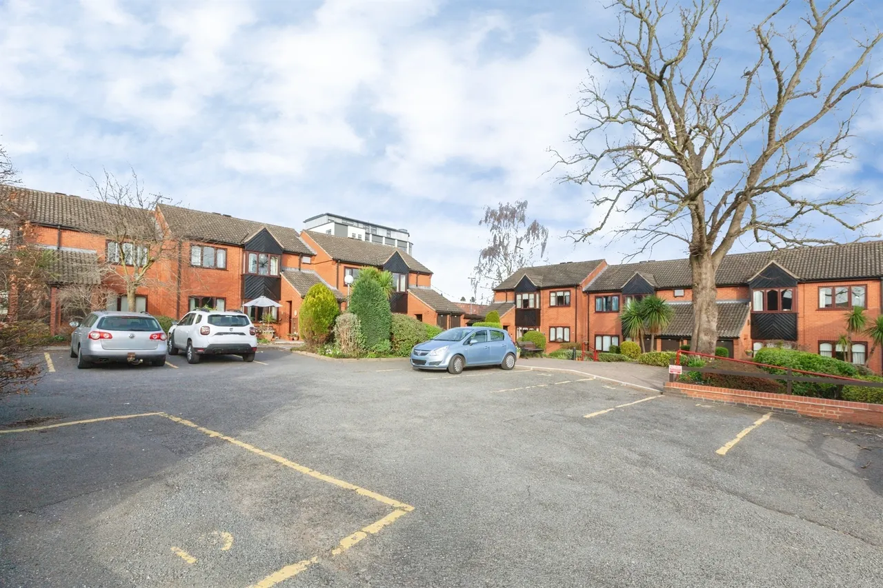 Albion Street, Oadby, LE2, photo 17