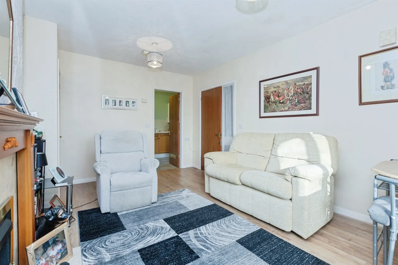 Albion Street, Oadby, LE2, photo 5