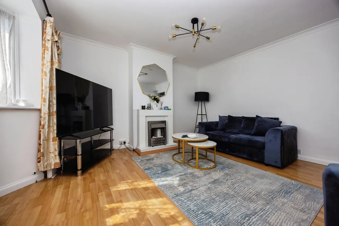 Woodside Road, Guildford, GU2, photo 10