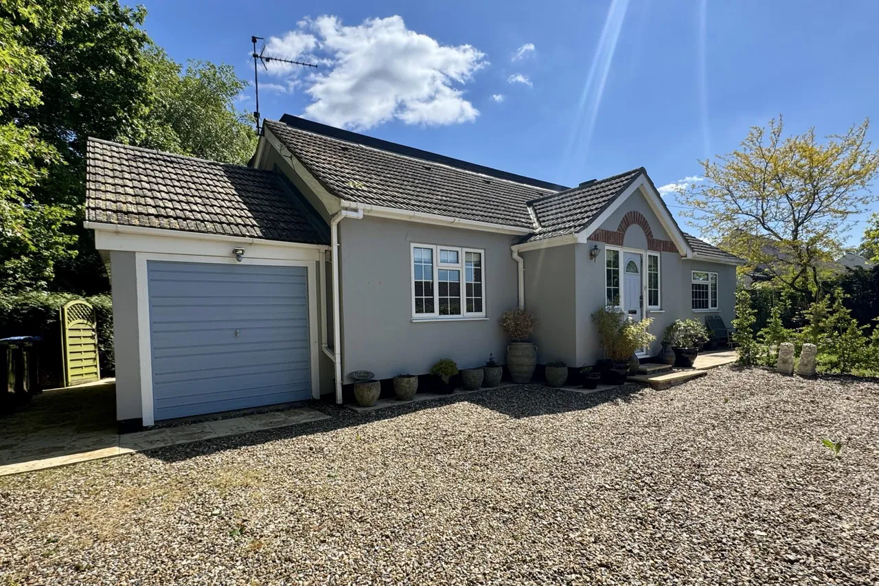 Hawes Lane, Norton, photo 21