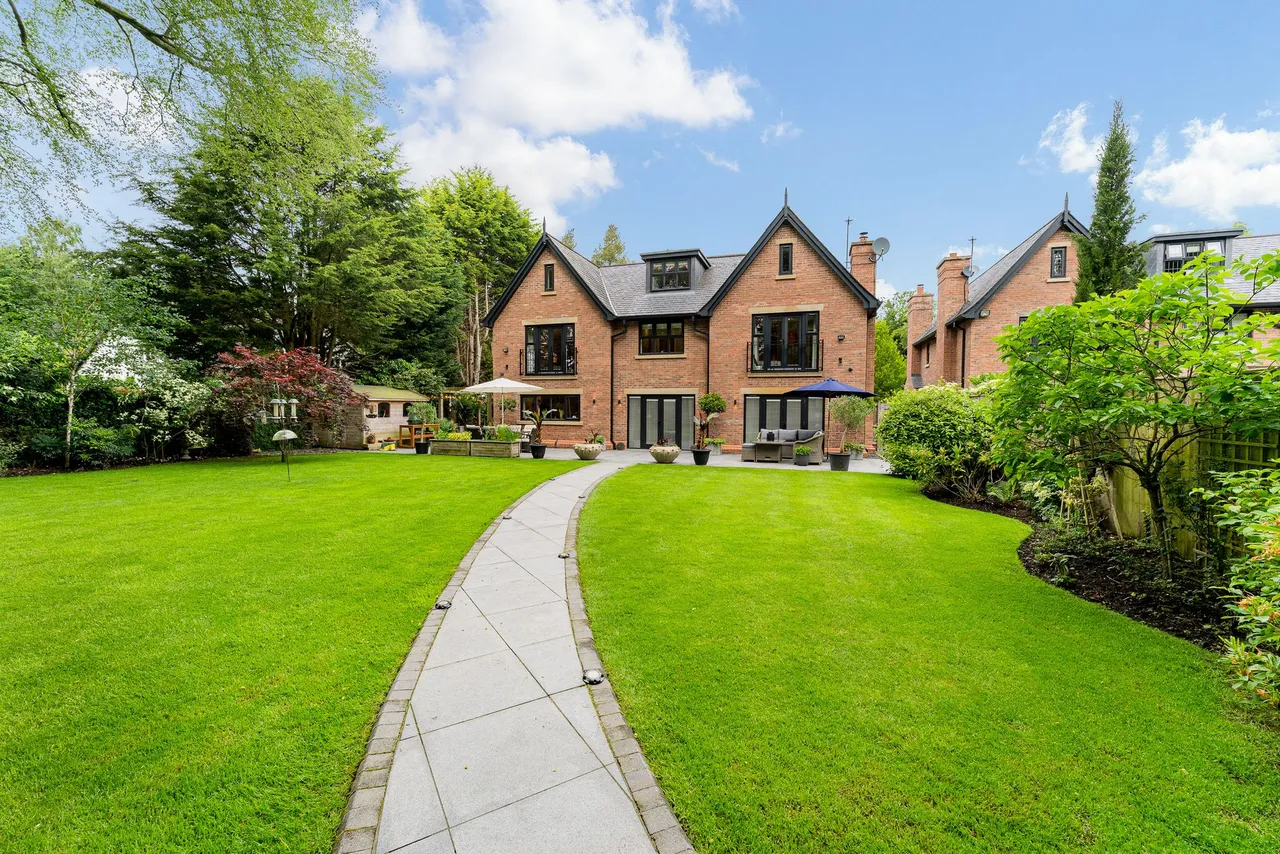 Upcast Lane, Alderley Edge, SK9, photo 28