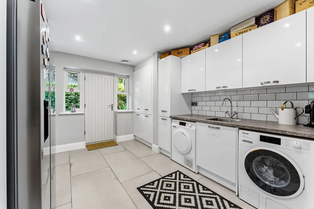 Upcast Lane, Alderley Edge, SK9, photo 11