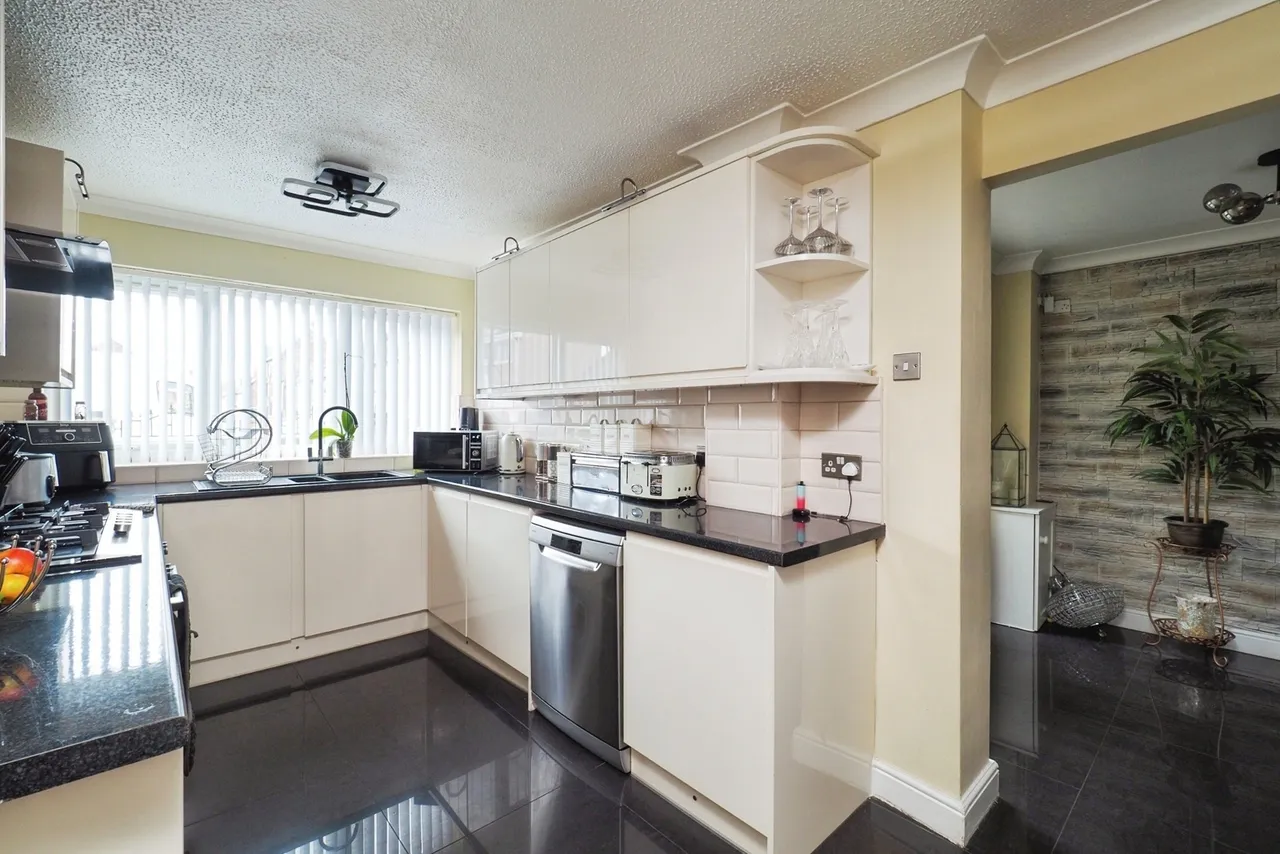 Dennis Street, NOTTINGHAM, Nottinghamshire, NG4, photo 3