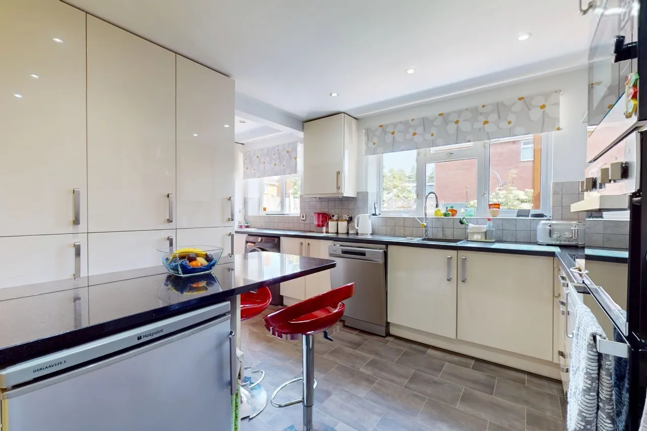 Kingsley Drive, Muxton, Telford TF2 8DH, photo 8