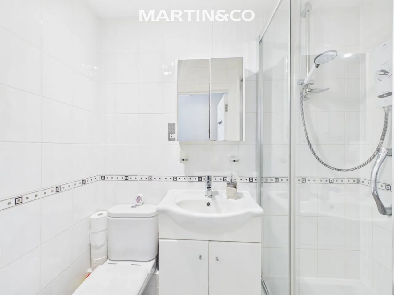 Harcourt Close, Egham, photo 12
