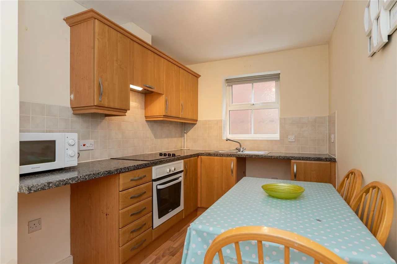 Fairfax Close, Biddulph, ST8, photo 5