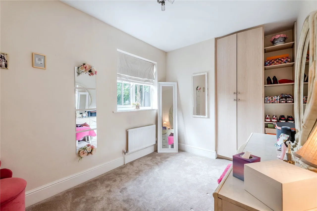 Newlay Grove, Horsforth, LS18, photo 20