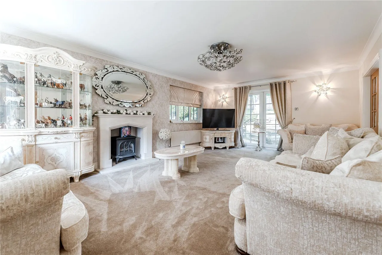 Newlay Grove, Horsforth, LS18, photo 6