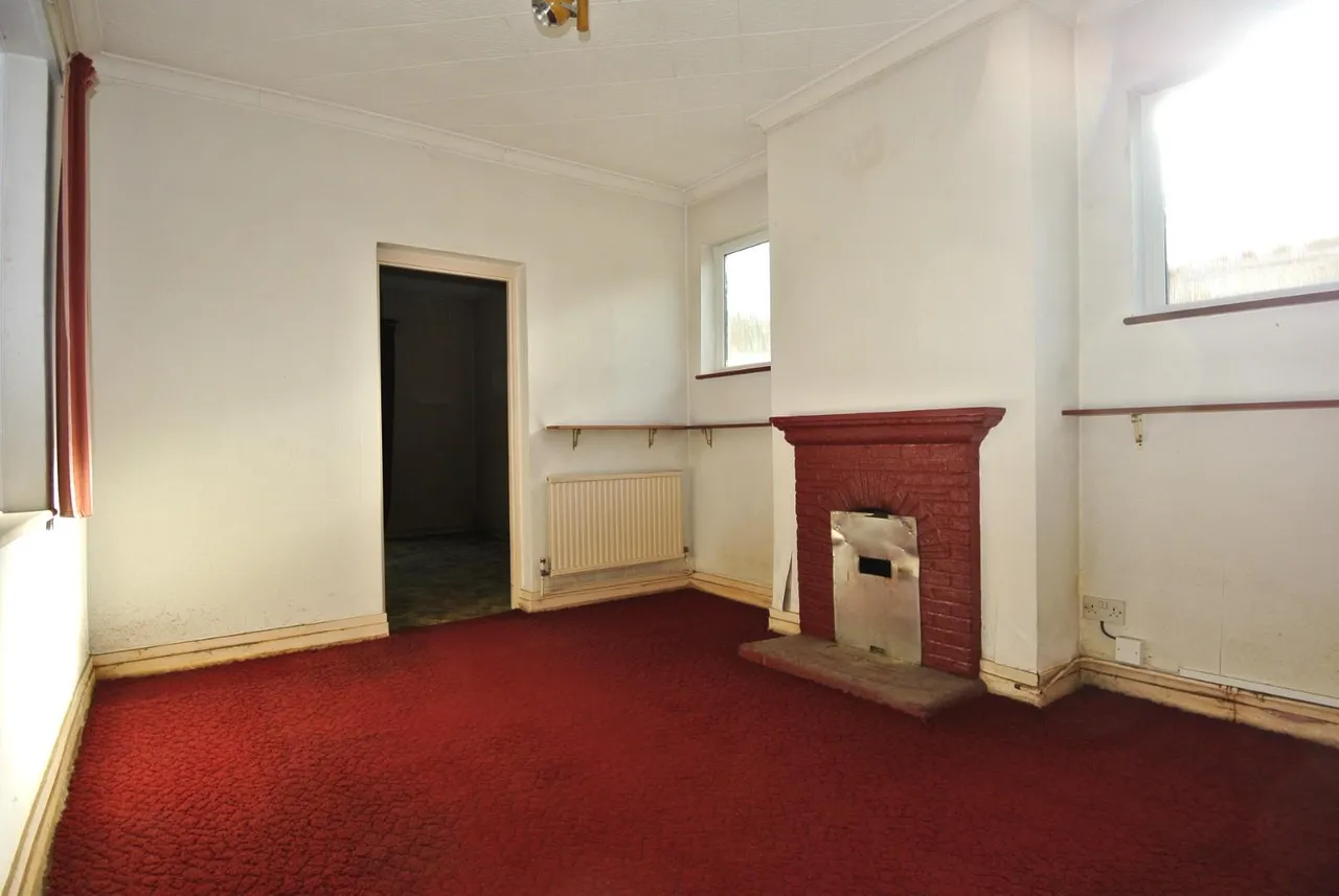 Clarendon Road, Ashford, Surrey, TW15 2QE, photo 4