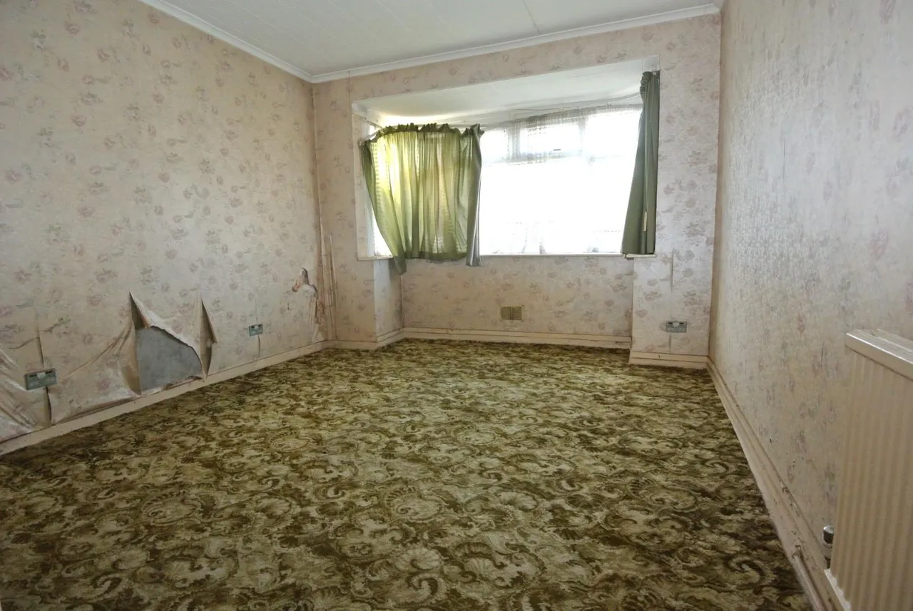 Clarendon Road, Ashford, Surrey, TW15 2QE, photo 6