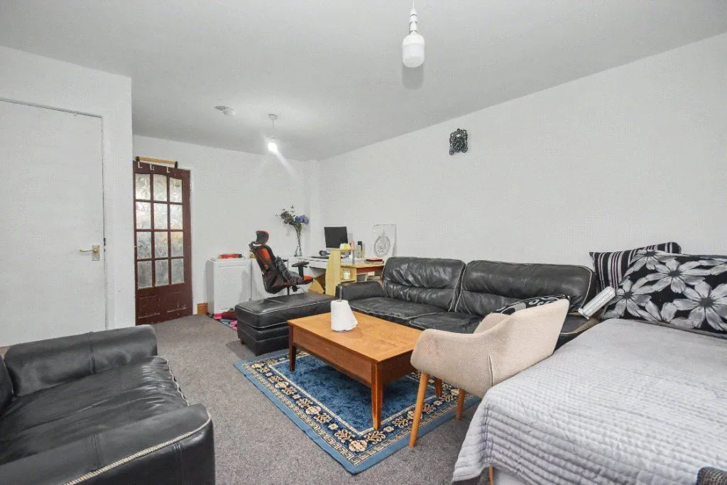 Hudswell Street, Wakefield, WF1, photo 8