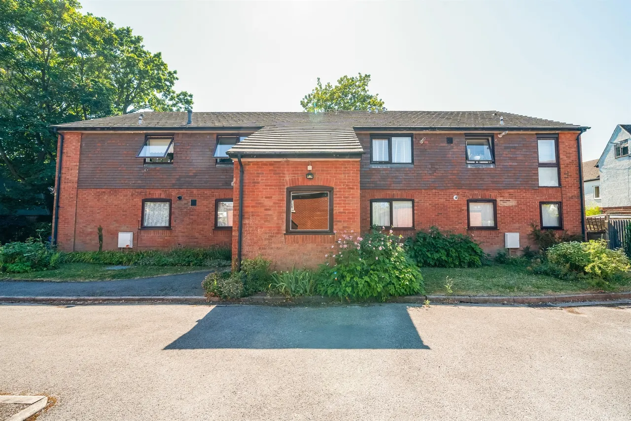 Rickmansworth Road, Watford, WD18, photo 21