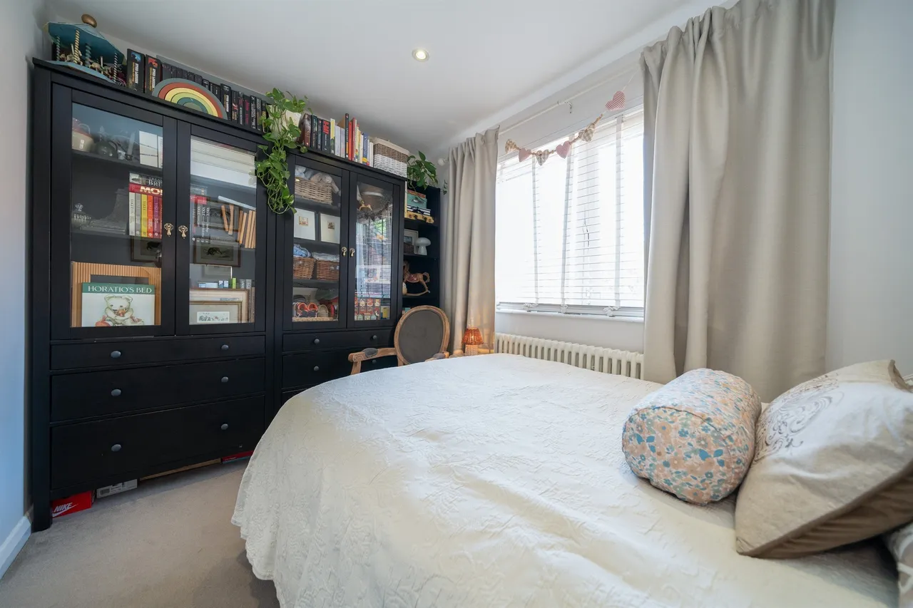 Rickmansworth Road, Watford, WD18, photo 11