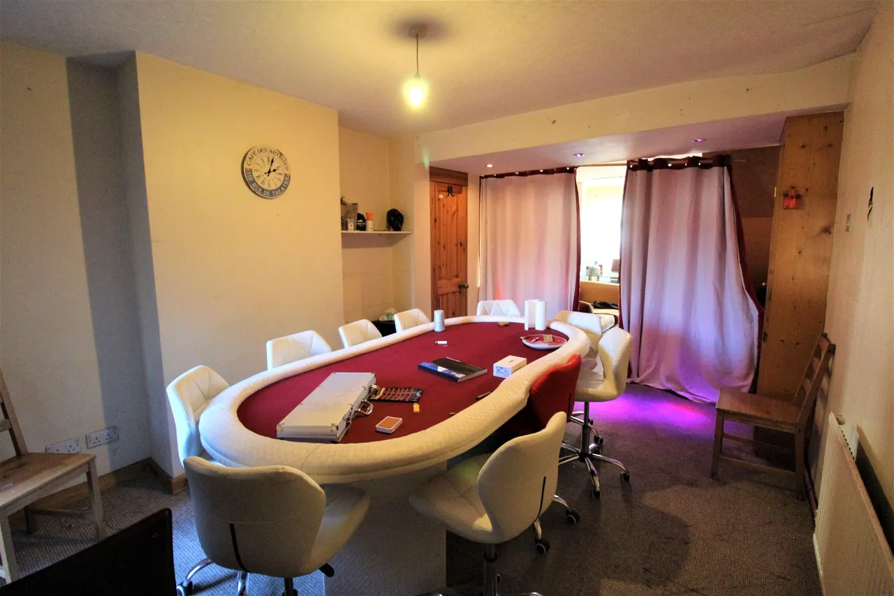 Grove Road, Grays, Essex, RM17 6JY, photo 7