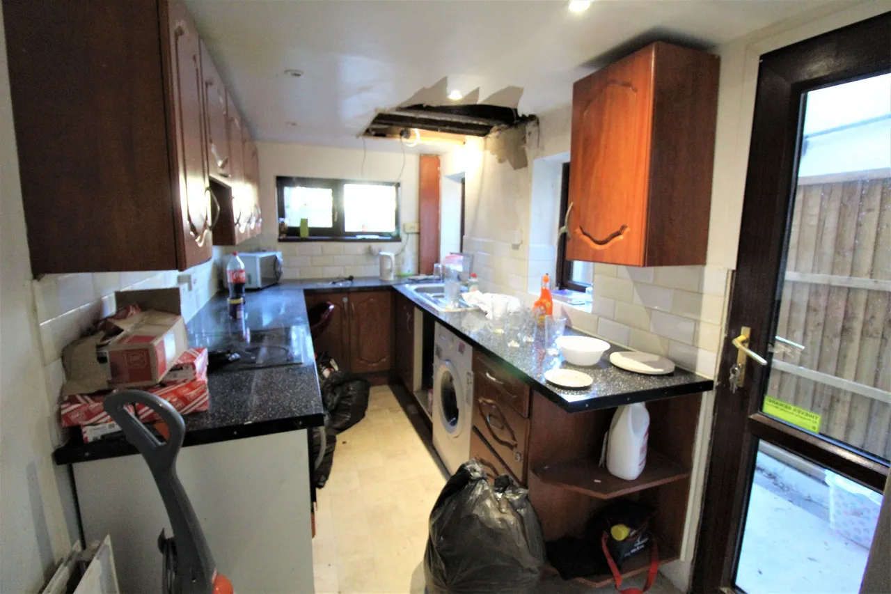 Grove Road, Grays, Essex, RM17 6JY, photo 4
