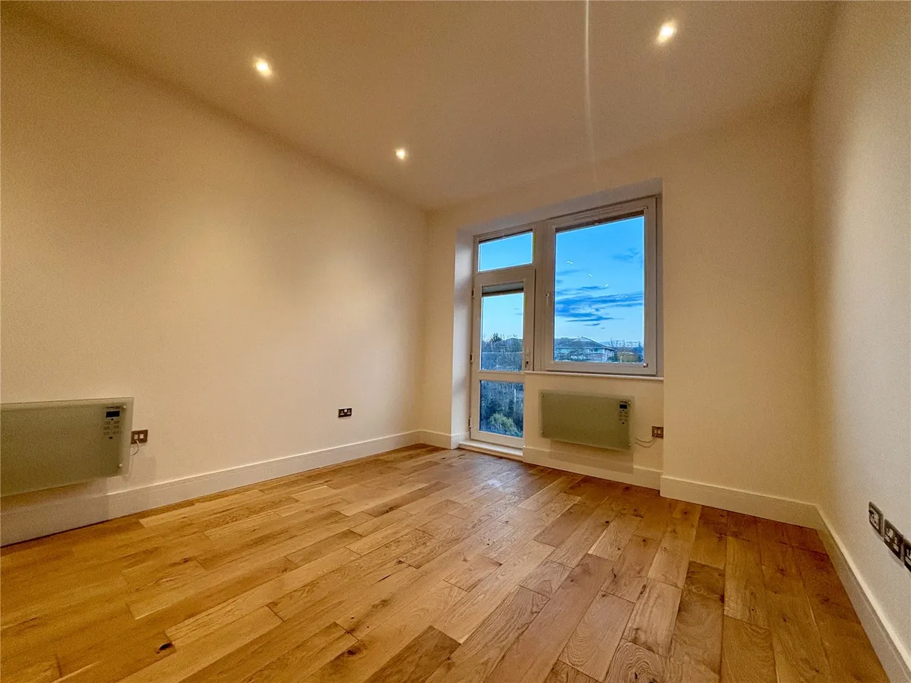 Bartley Way, Hook, Hampshire, RG27 9FG, photo 17