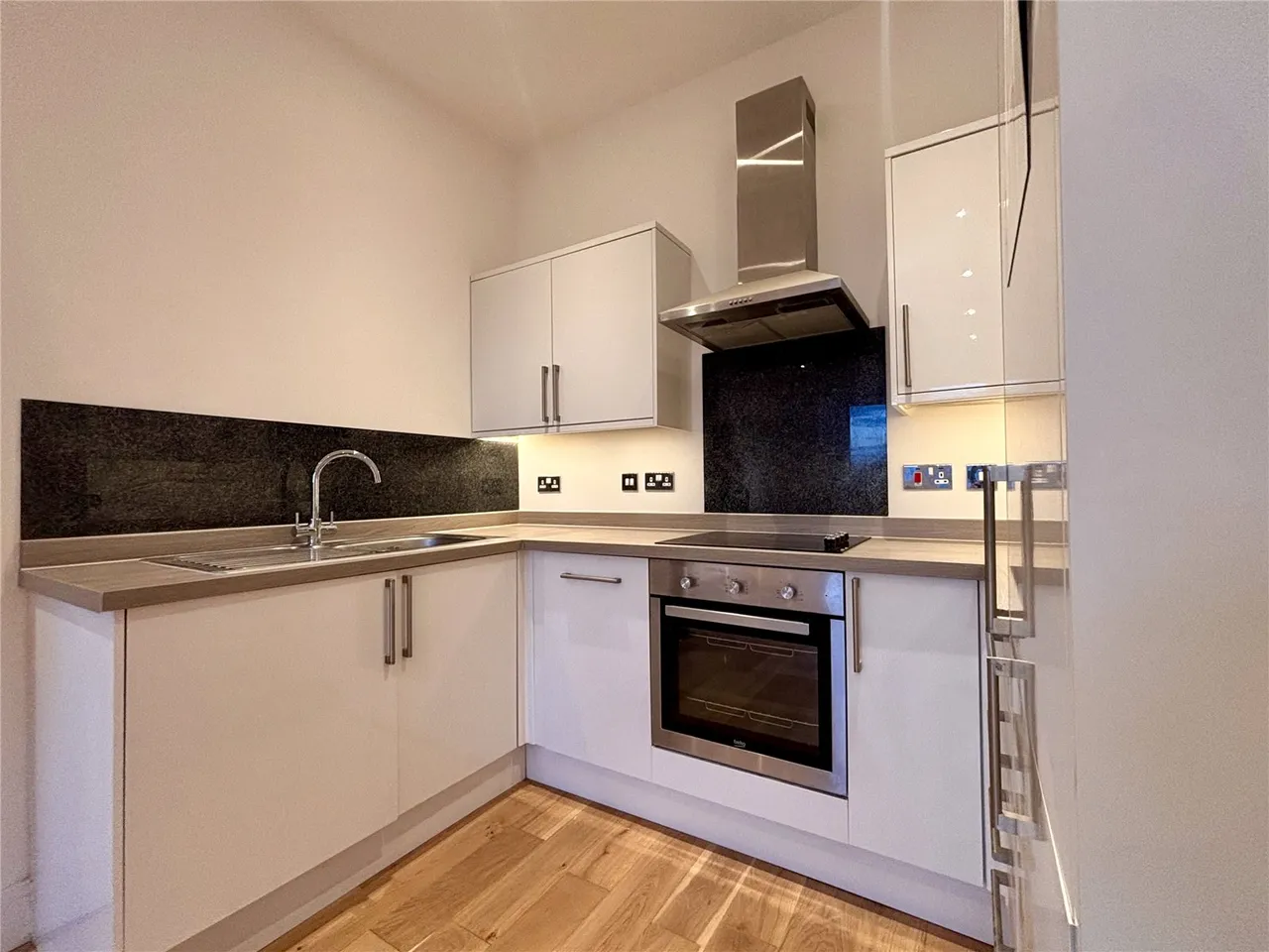 Bartley Way, Hook, Hampshire, RG27 9FG, photo 14