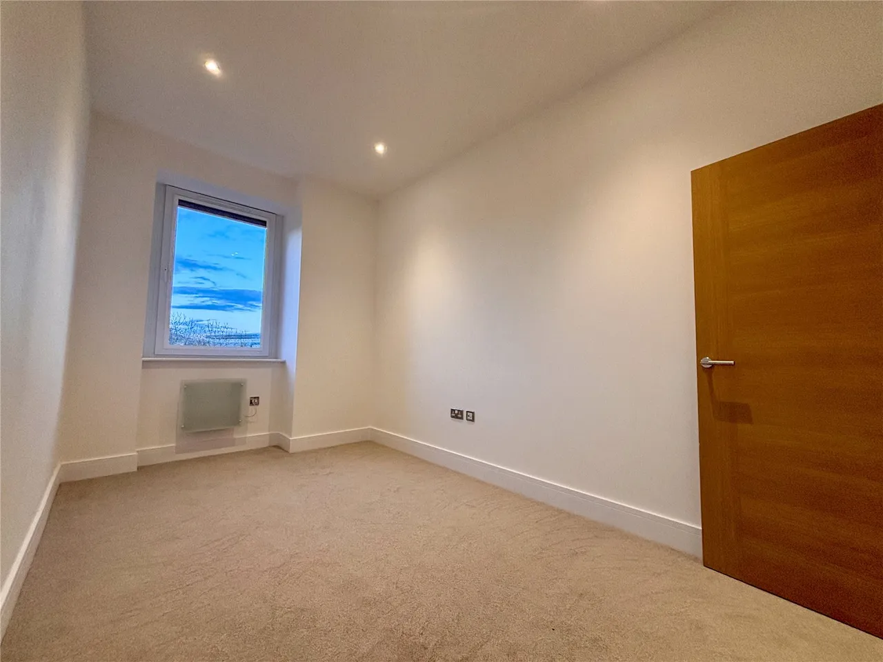Bartley Way, Hook, Hampshire, RG27 9FG, photo 11