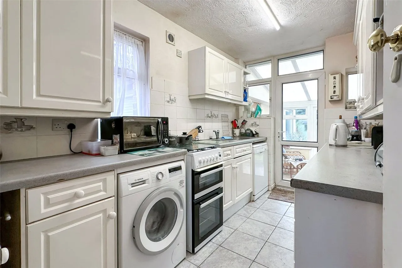 Rustington, Littlehampton, BN16, photo 11