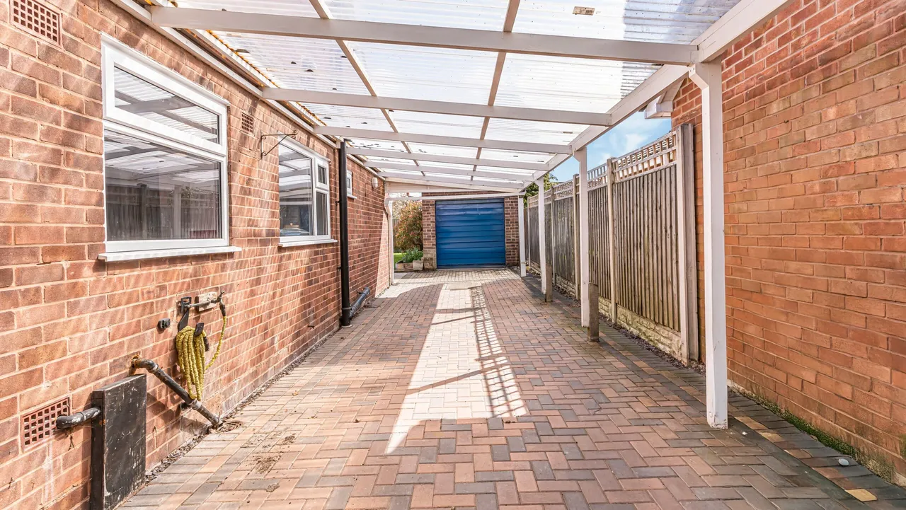 Sharrat Field, Sutton Coldfield, Sutton Coldfield, B75 6QT, photo 23
