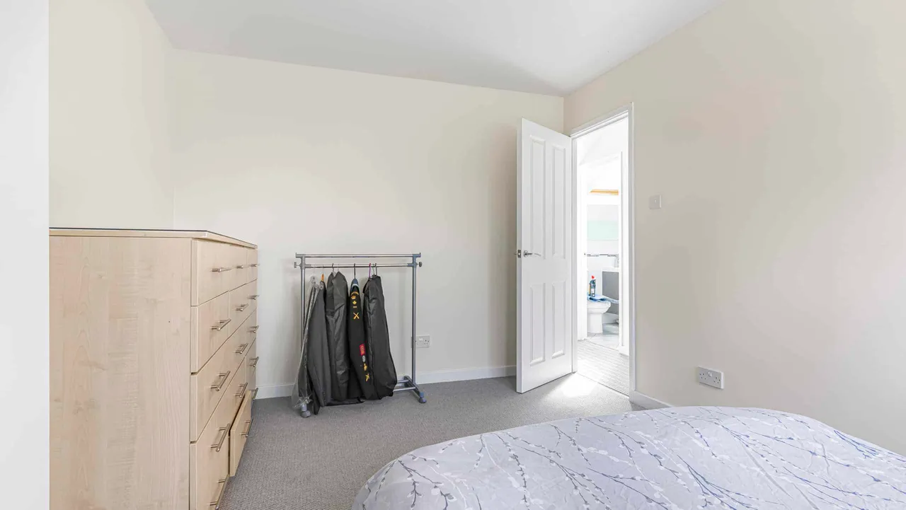 Sharrat Field, Sutton Coldfield, Sutton Coldfield, B75 6QT, photo 17