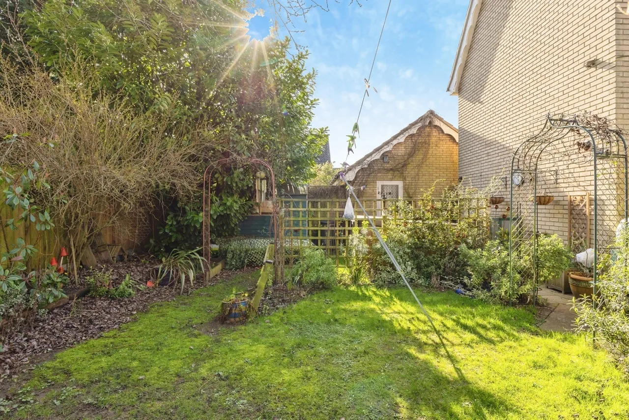 Bramble Way, Wymondham, Norfolk, NR18, photo 8