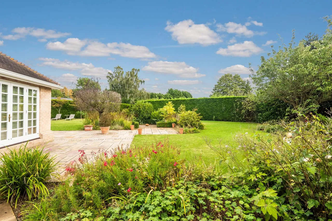 The Avenue, Godmanchester, PE29, photo 2