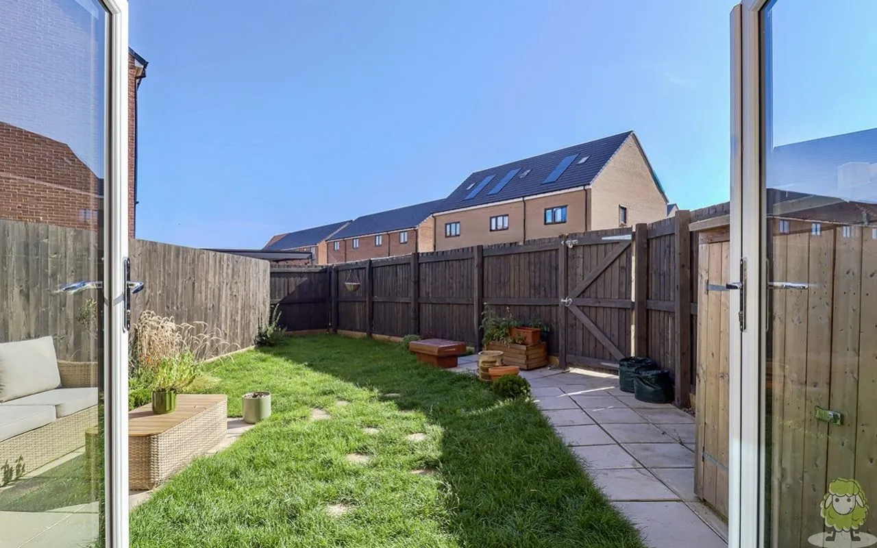 Rose Hill Drive, South Shields, NE33, photo 22