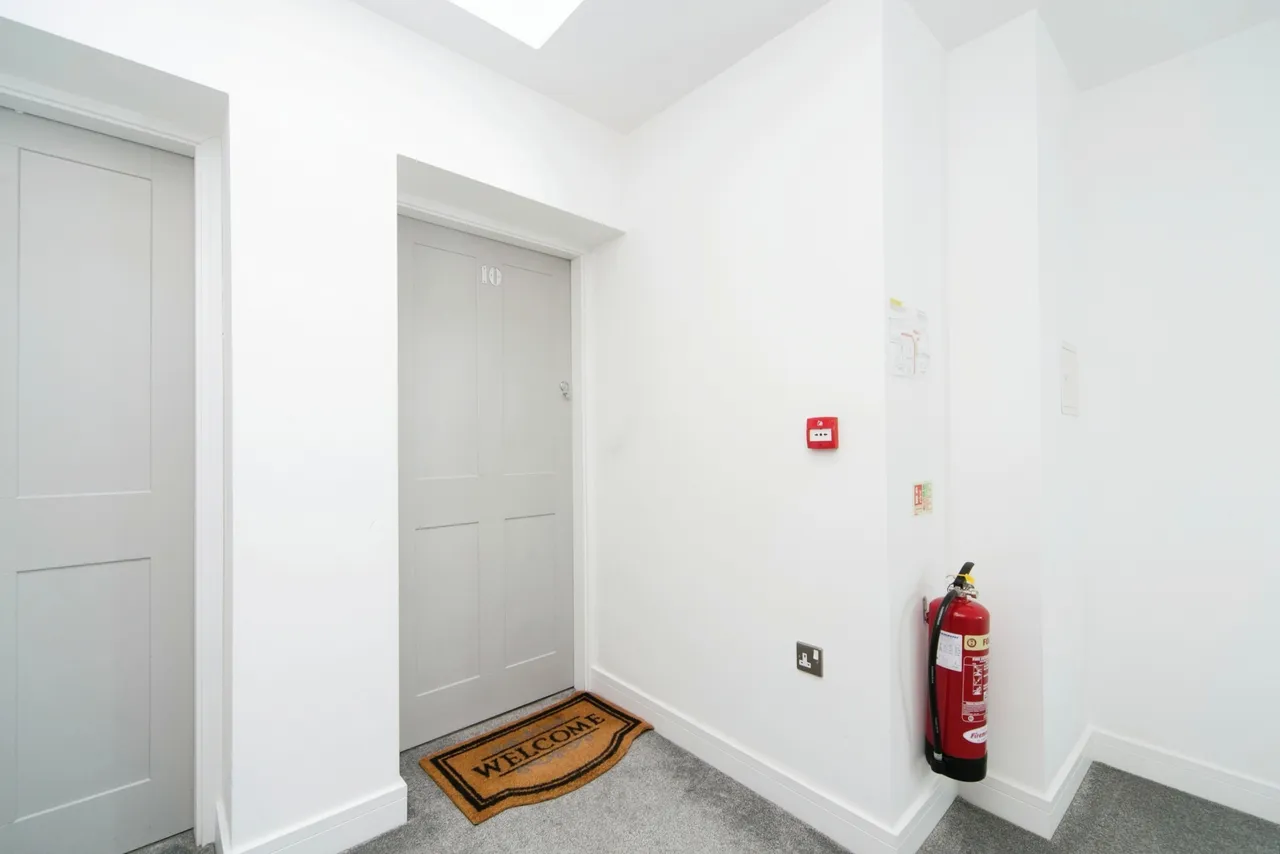 Victoria Park, Colwyn Bay, LL29, photo 16