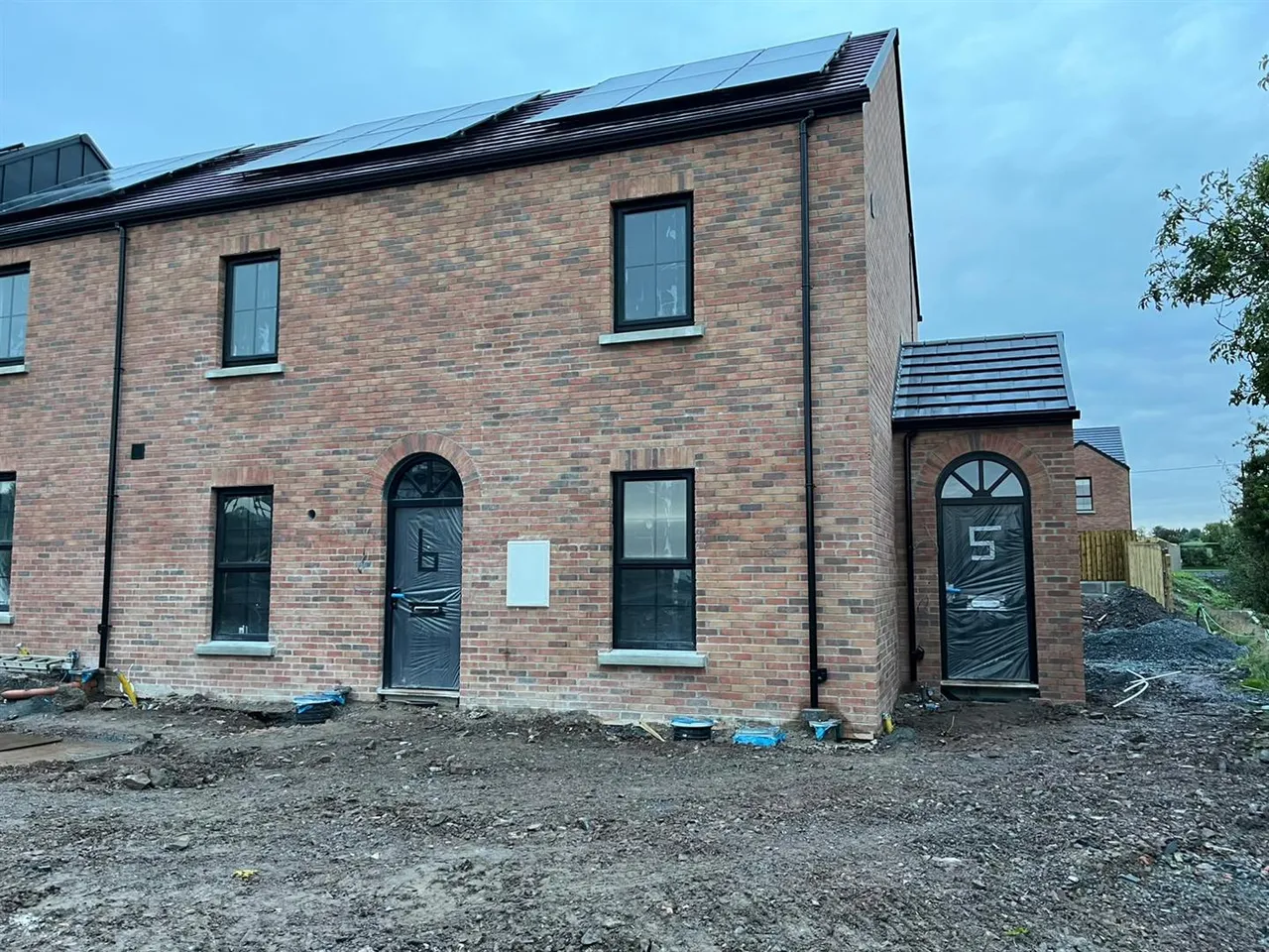 The Weaver Hinchfields, Ballynahinch, BT24, photo 2