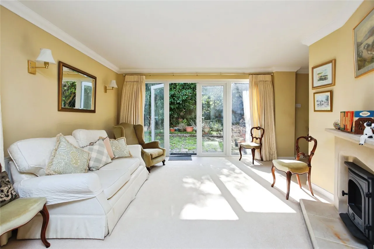 Oakfield, Hawkhurst, TN18, photo 3