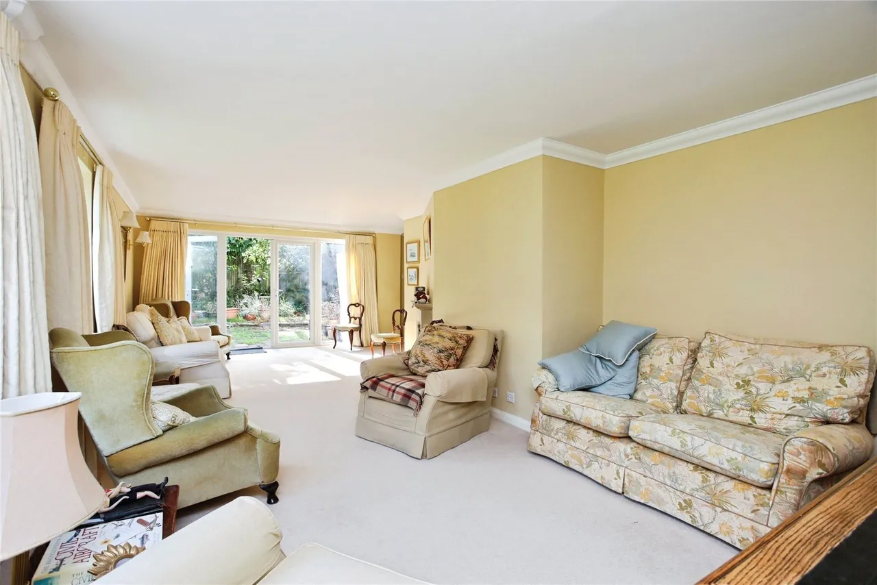 Oakfield, Hawkhurst, TN18, photo 17