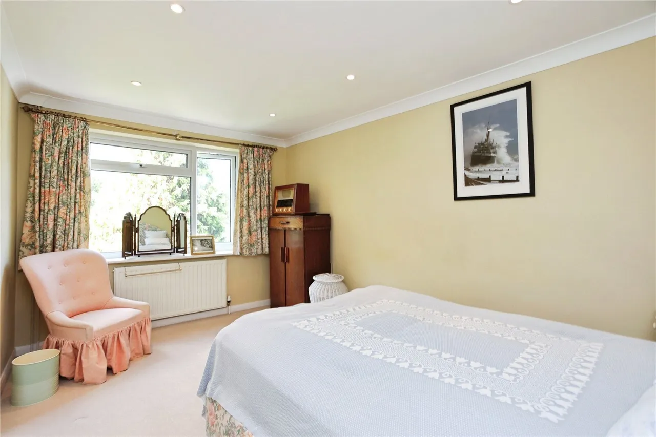 Oakfield, Hawkhurst, TN18, photo 15