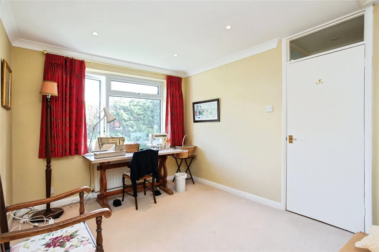Oakfield, Hawkhurst, TN18, photo 11