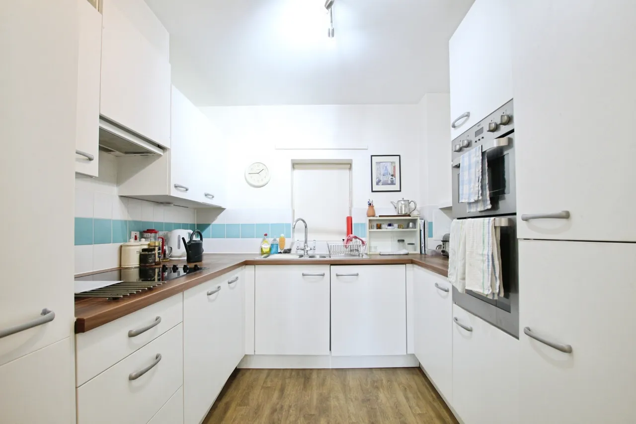 Wellbrook Way, Girton, CAMBRIDGE, photo 2