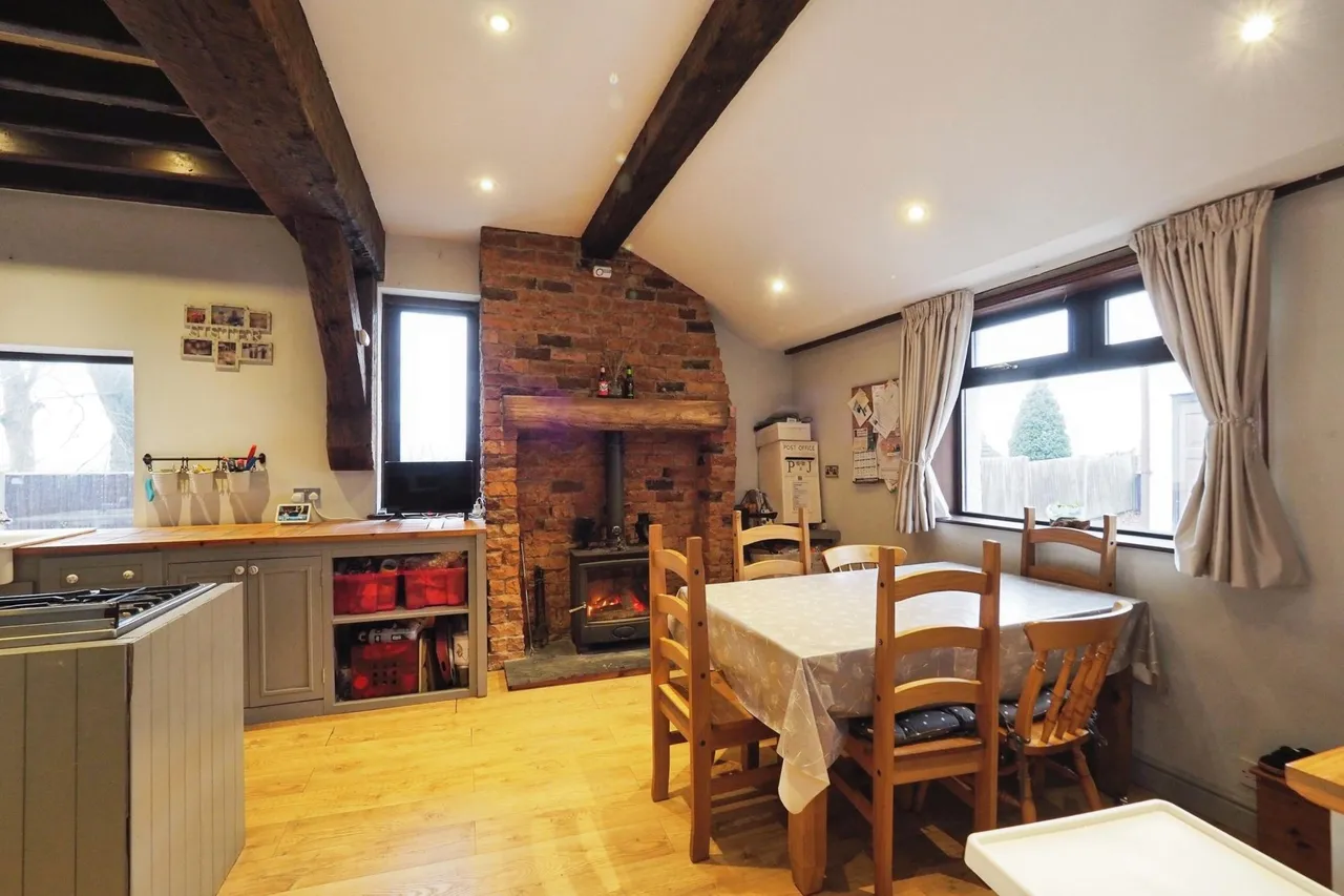 Chesterfield Road, Huthwaite, NG17, photo 7