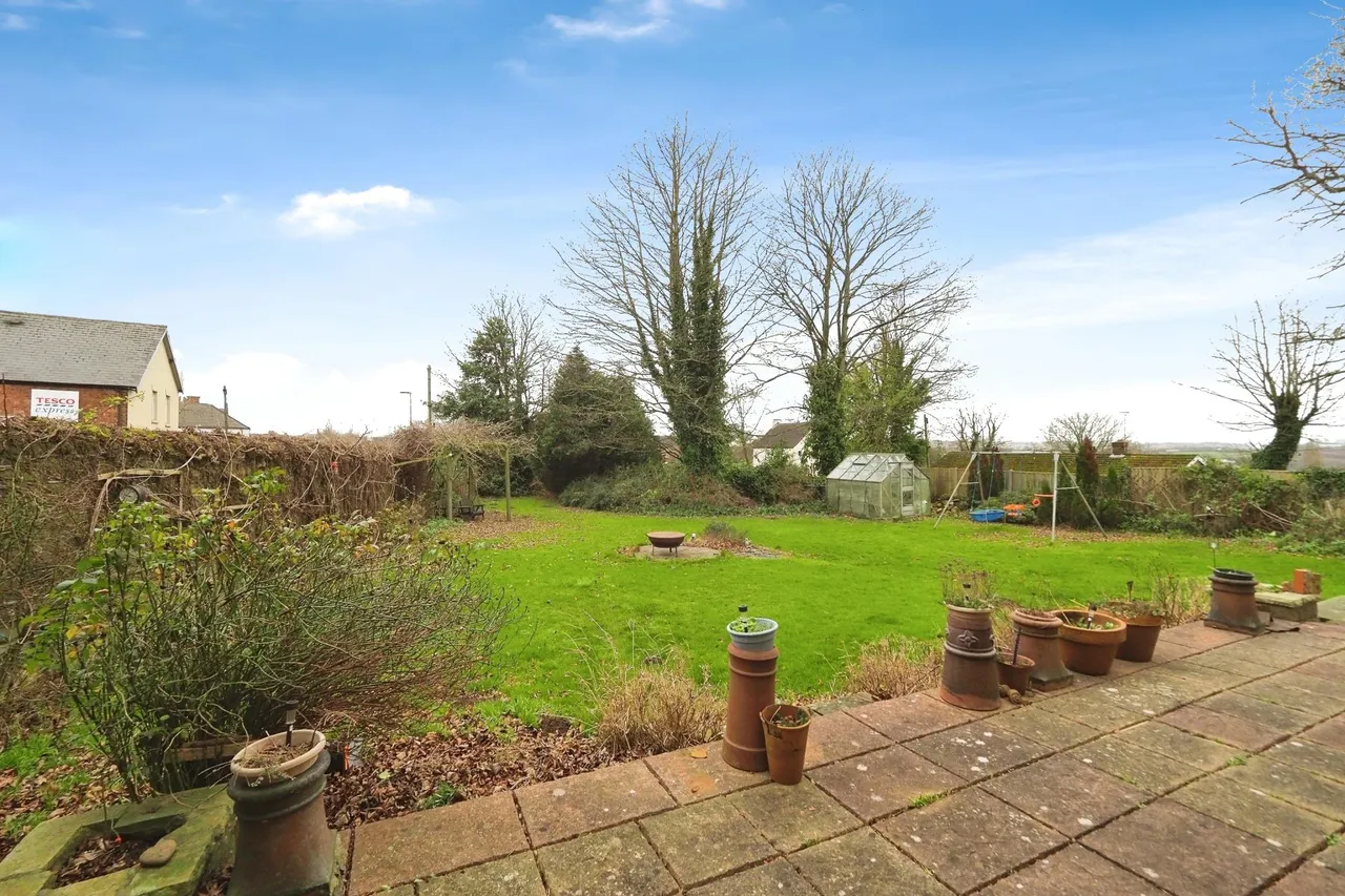 Chesterfield Road, Huthwaite, NG17, photo 20