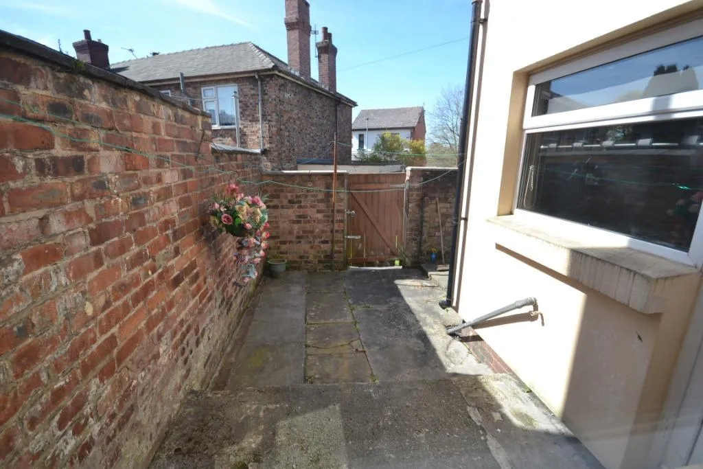 Bradshaw Street, Whelley, WN1, photo 10