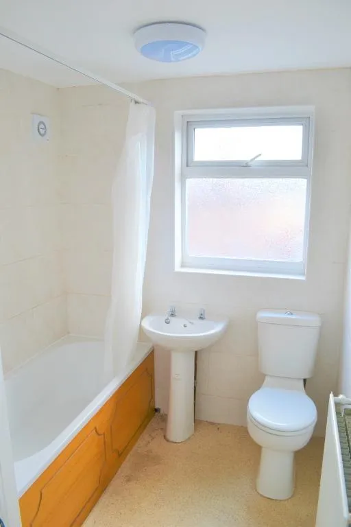 Bradshaw Street, Whelley, WN1, photo 5