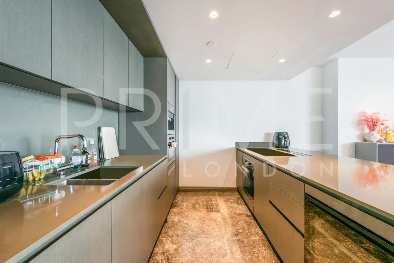 Blackfriars Road, London, SE1, photo 6