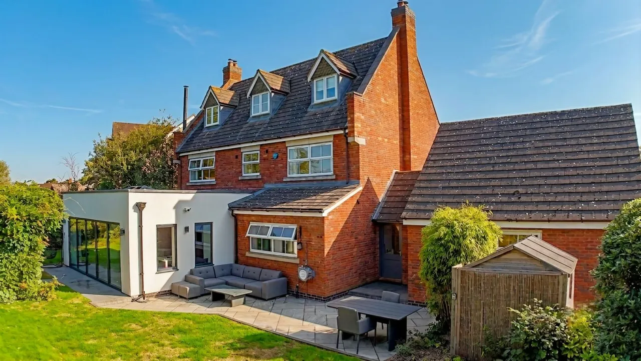 Broome Close, Kings Bromley, DE13, photo 18